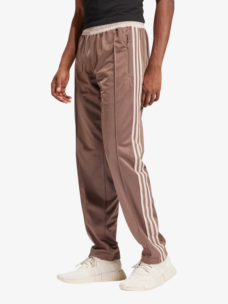 ADIDAS Joggers Track IU0215 uomo in cotone marrone