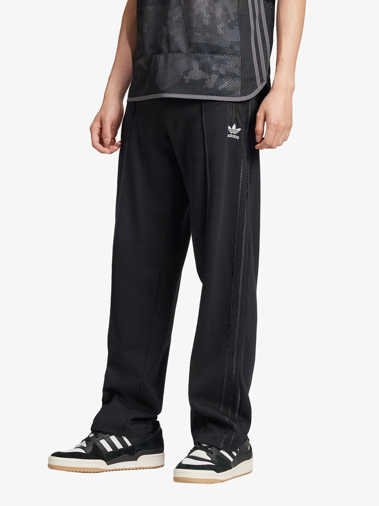 ADIDAS Joggers Monogram 2 IZ2539 uomo nero