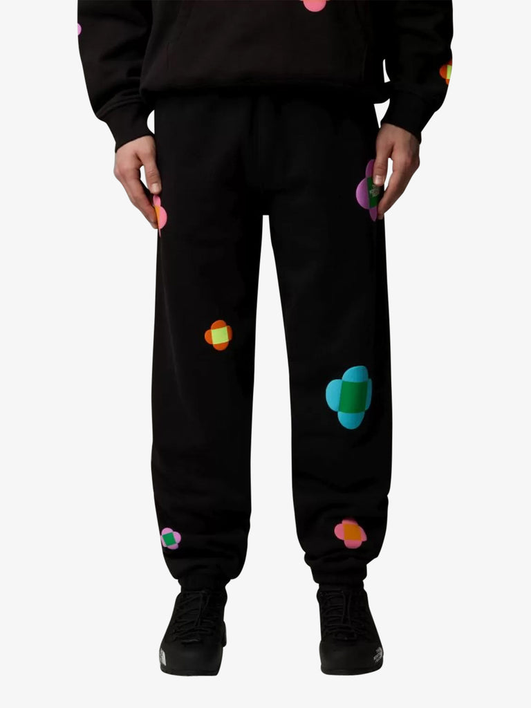 THE NORTH FACE Joggers TNF X Yinka Ilori Let's Blossom Together NF0A8AQ2 uomo cotone nero