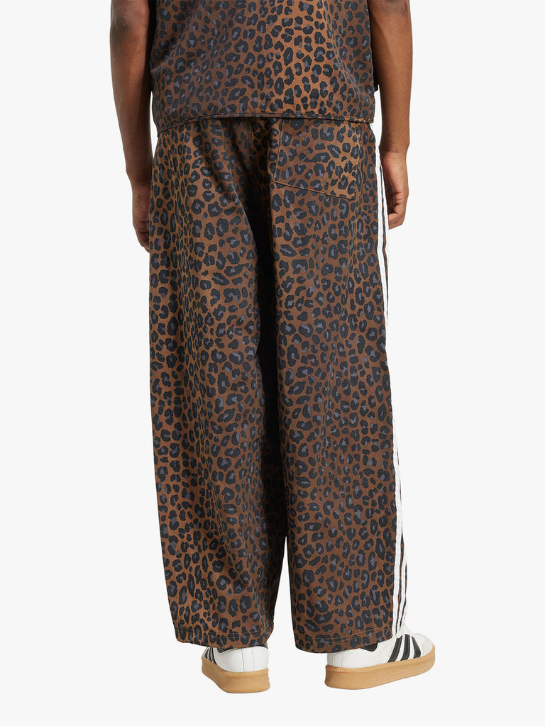 ADIDAS joggers originals graphic leopard marrone