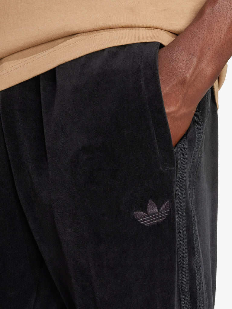 ADIDAS joggers sst adicolor velour uomo nero cotone