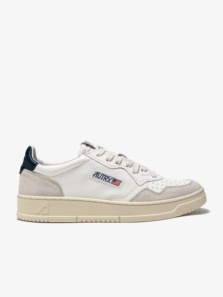 AUTRY Sneakers Medalist Low donna in pelle e camoscio bianco/blu