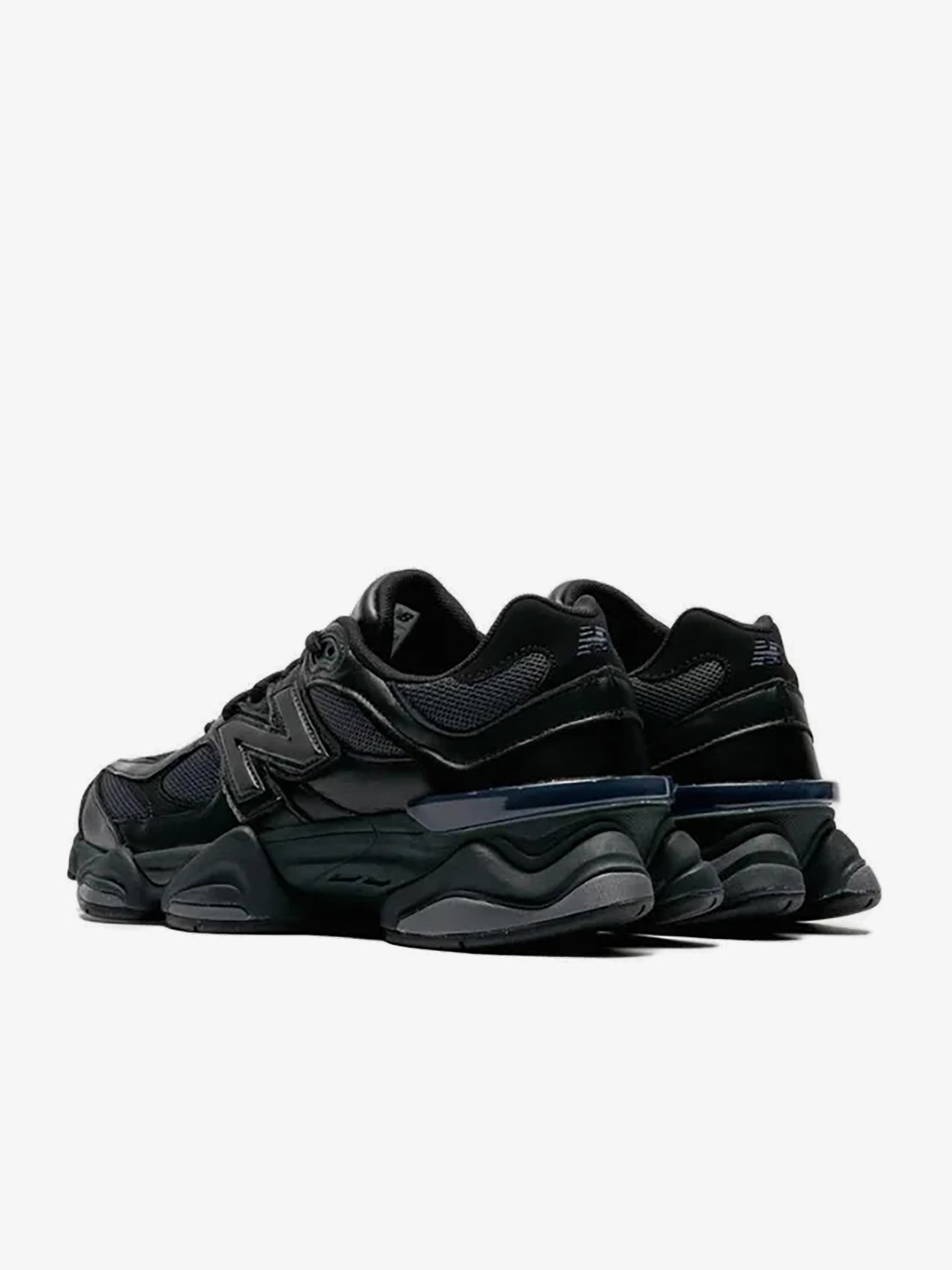 NEW BALANCE U9060NRI men's black/black suede sneakers