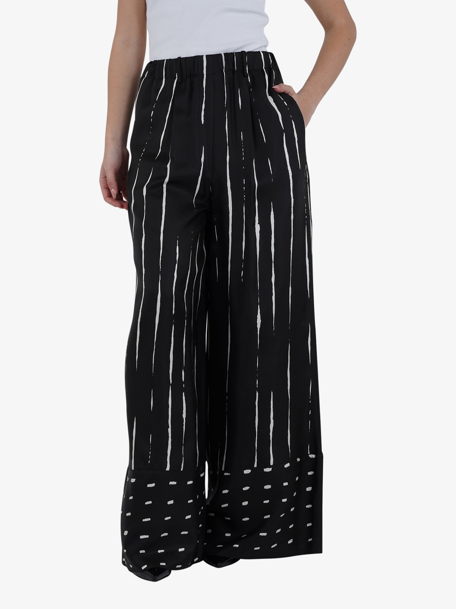 パンツ ALYSI Woman Pants Black 105156P5012 DONE ALYSI Pants C/PINCES 105156P5012 Women's Black