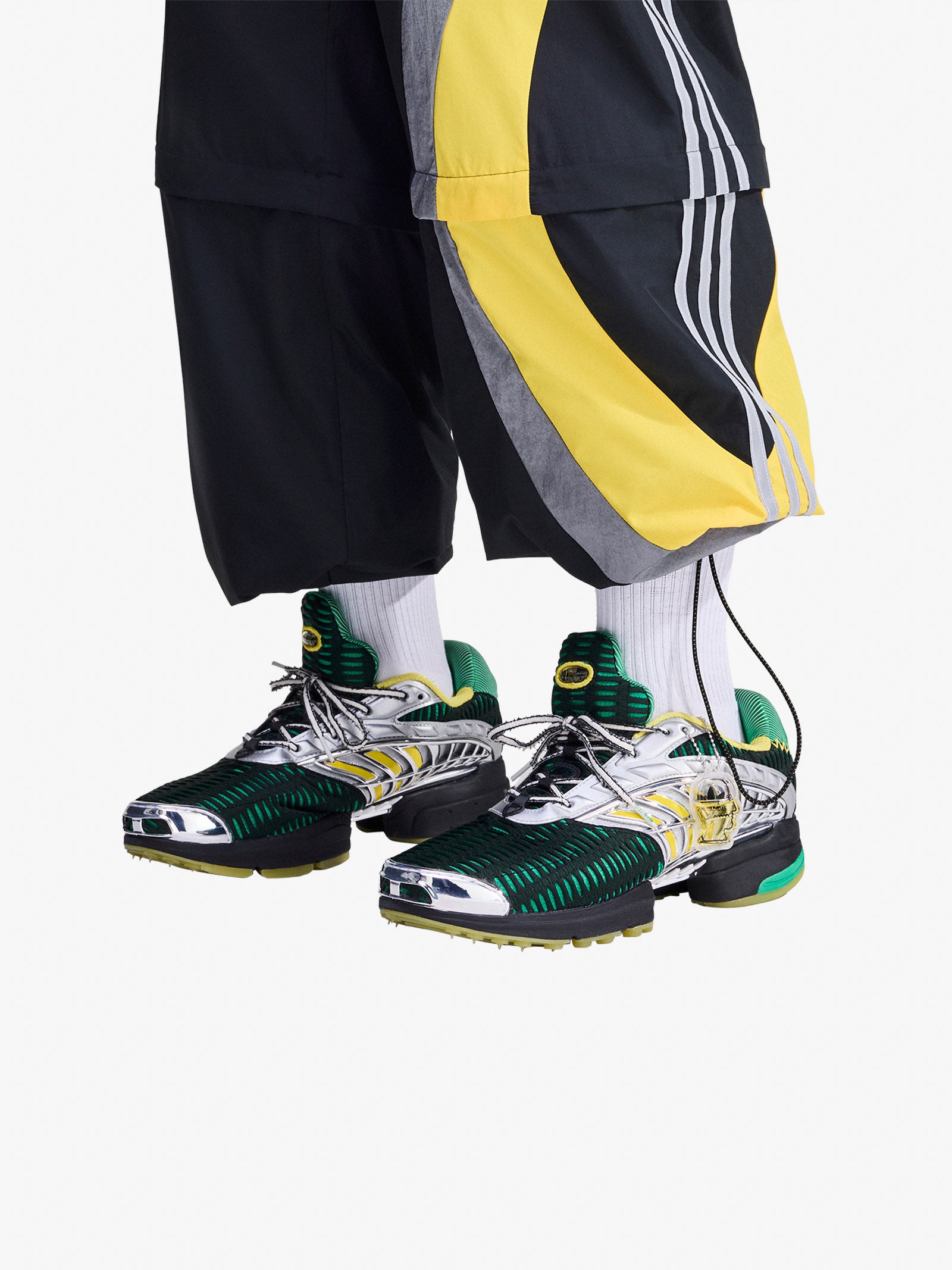 ADIDAS X BRAIN DEAD joggers x brain dead soccer man black