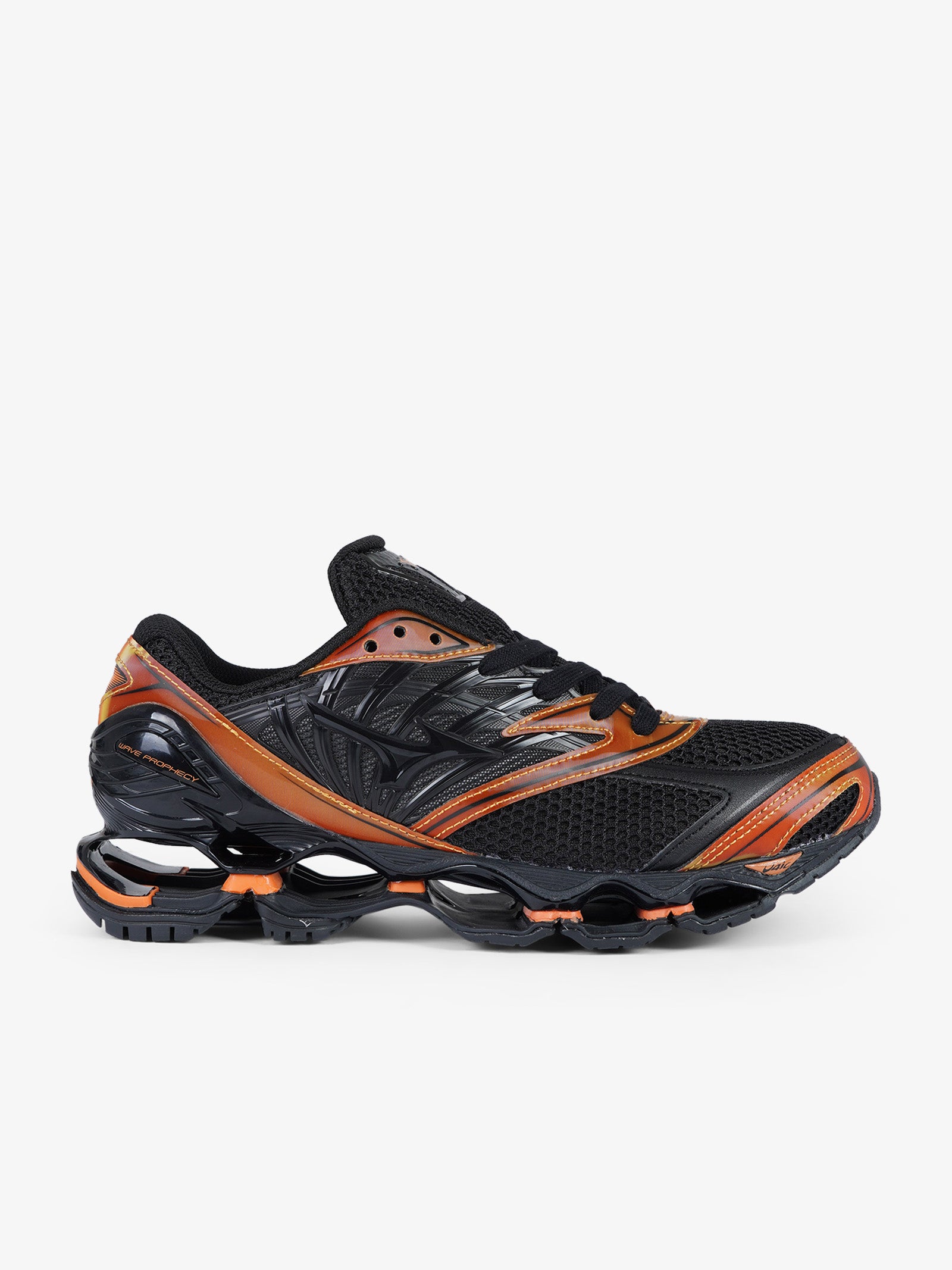 p26-mizuno-d1ga260402_2048x.