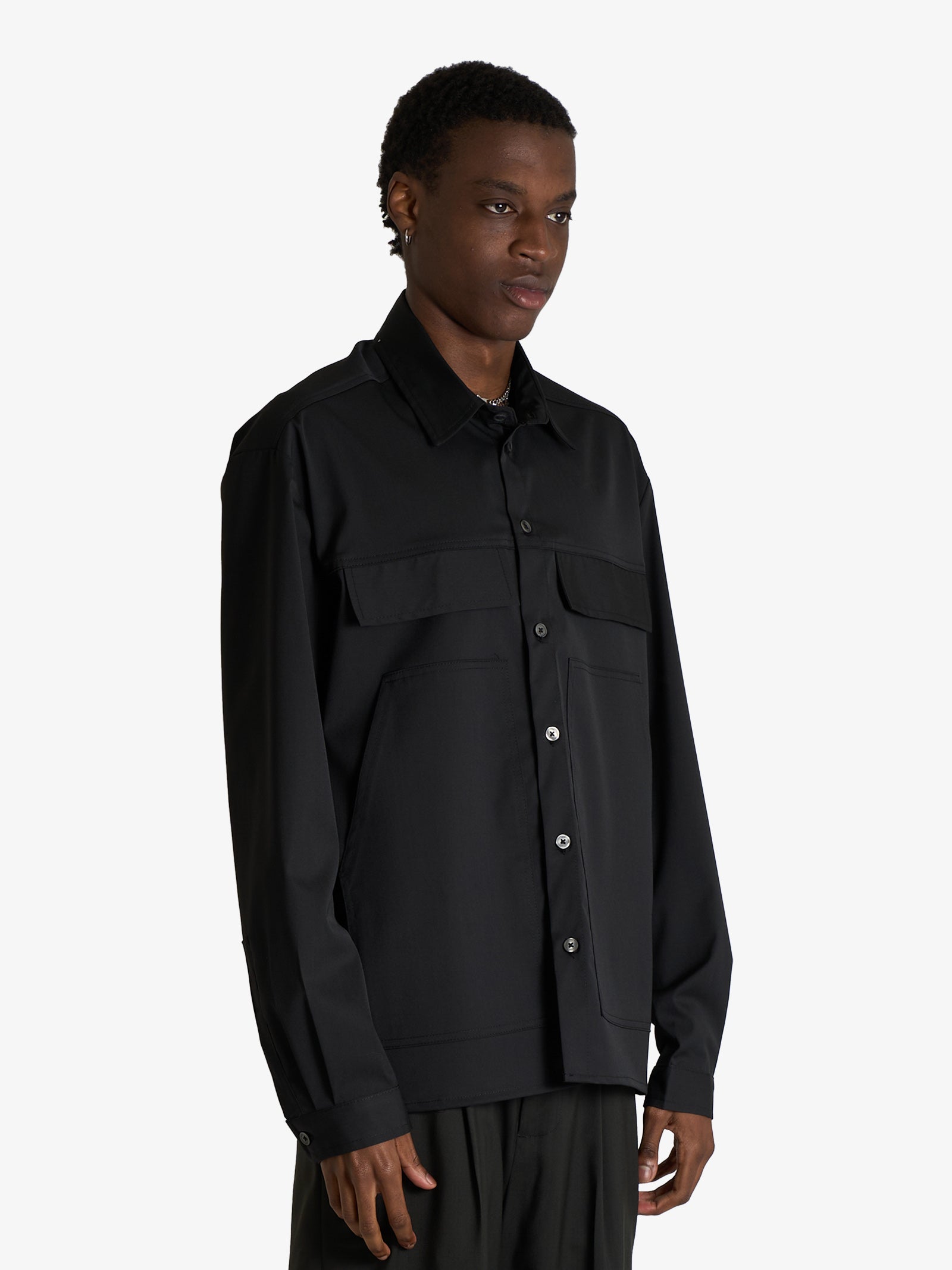camicia nera da uomo con logo ricamo in tinta unita | ARMANI EXCHANGE