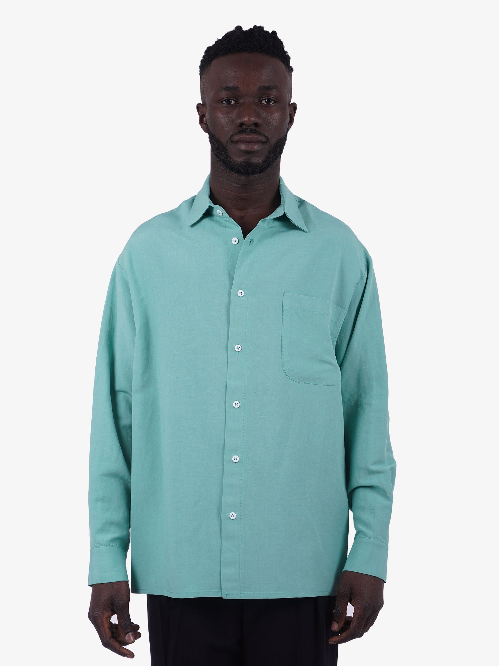 C93 Camicia uomo verde