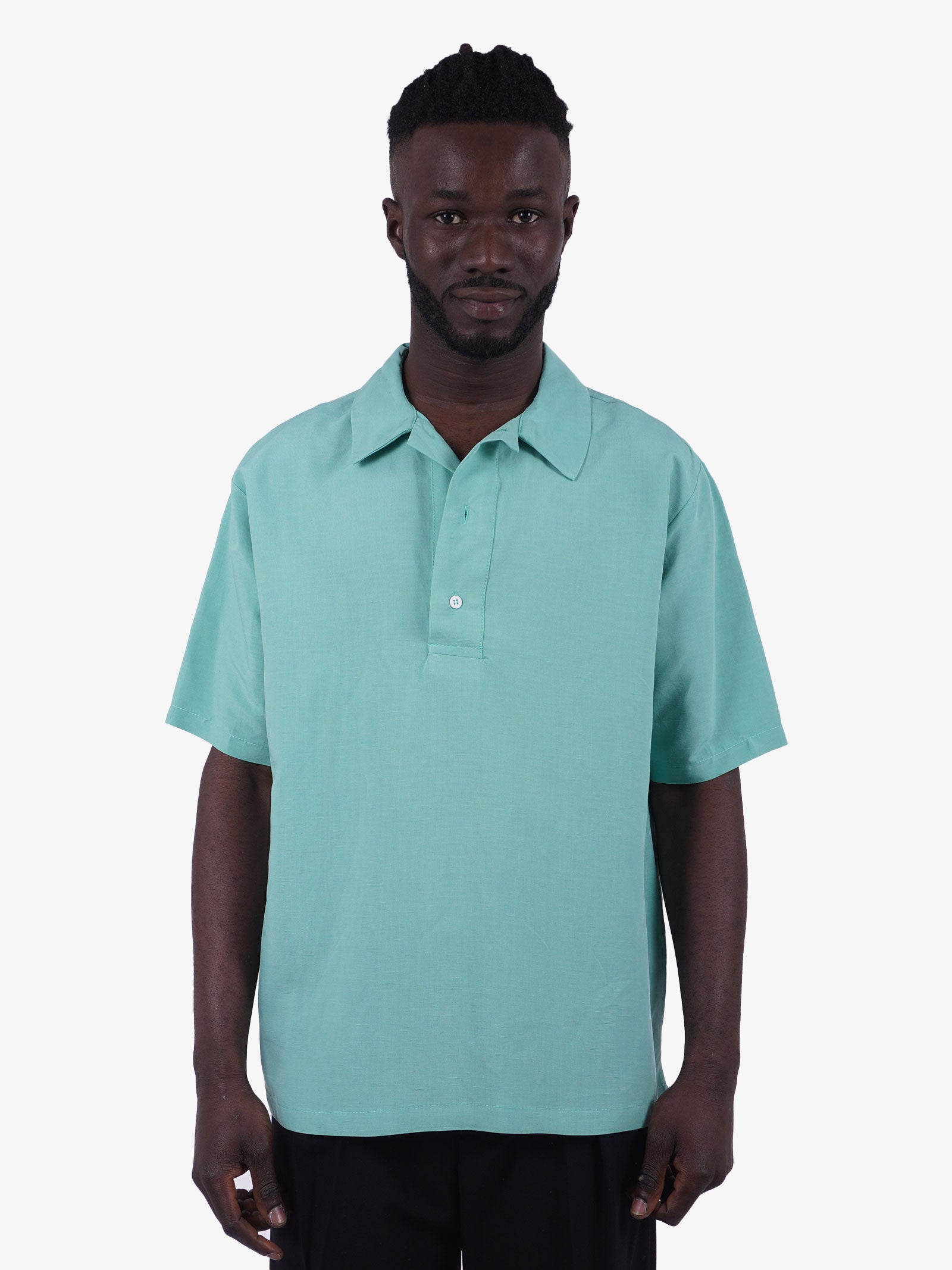 C93 Camicia uomo verde